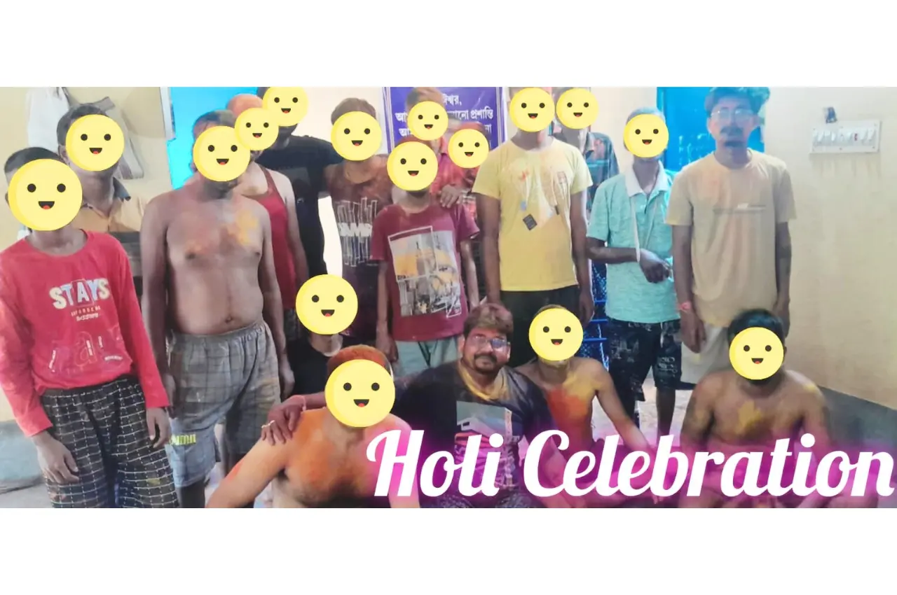 Aarambho De-addiction & Rehabilitation Center holi celebration